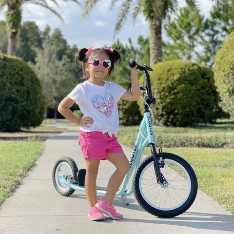 Kids and Teens Youth Scooter with Adjustable Handlebar