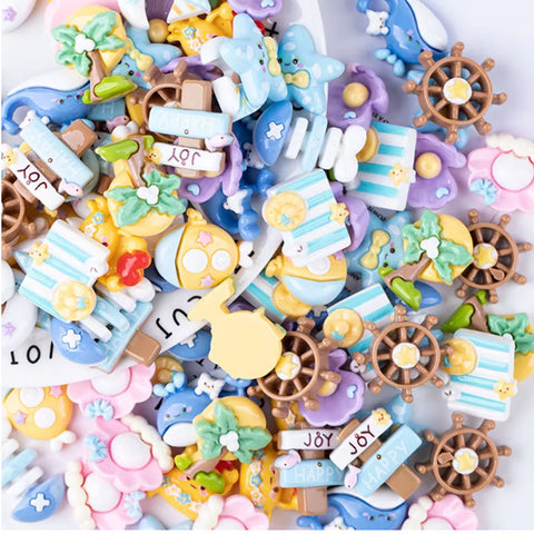 25-Piece Ocean and Beach Theme Mini Resin Decor Set