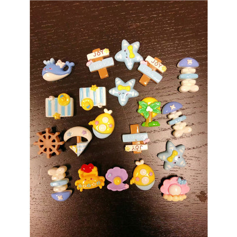 25-Piece Ocean and Beach Theme Mini Resin Decor Set